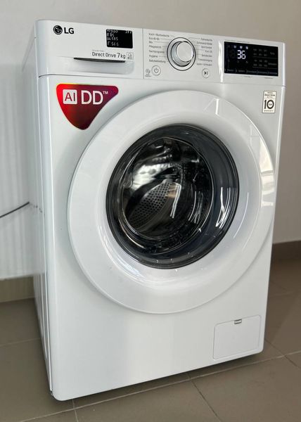 Б/в Пральна машина LG Direct Drive 7кг F14WM7ENO 218 фото