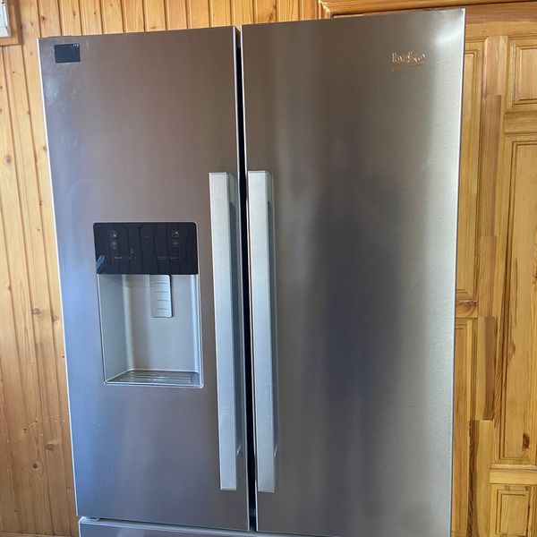 Б/у Холодильник Beko Side-by-Side  G84605NE 147 фото